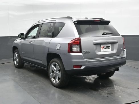 Used 2015 Jeep Compass Limited AWD/4WD image 8