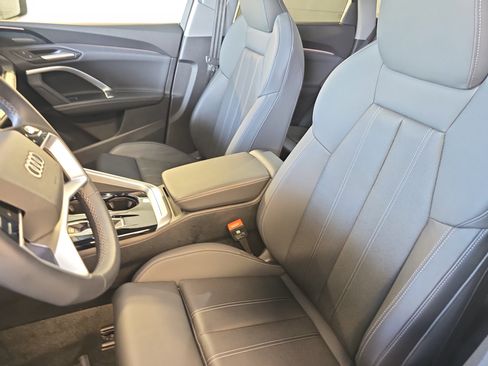 Certified 2025 Audi Q5 Premium w/ Premium Plus AWD/4WD image 15