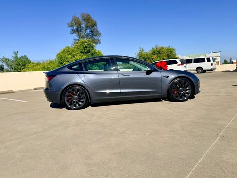 Used 2023 Tesla Model 3 Performance AWD/4WD image 5