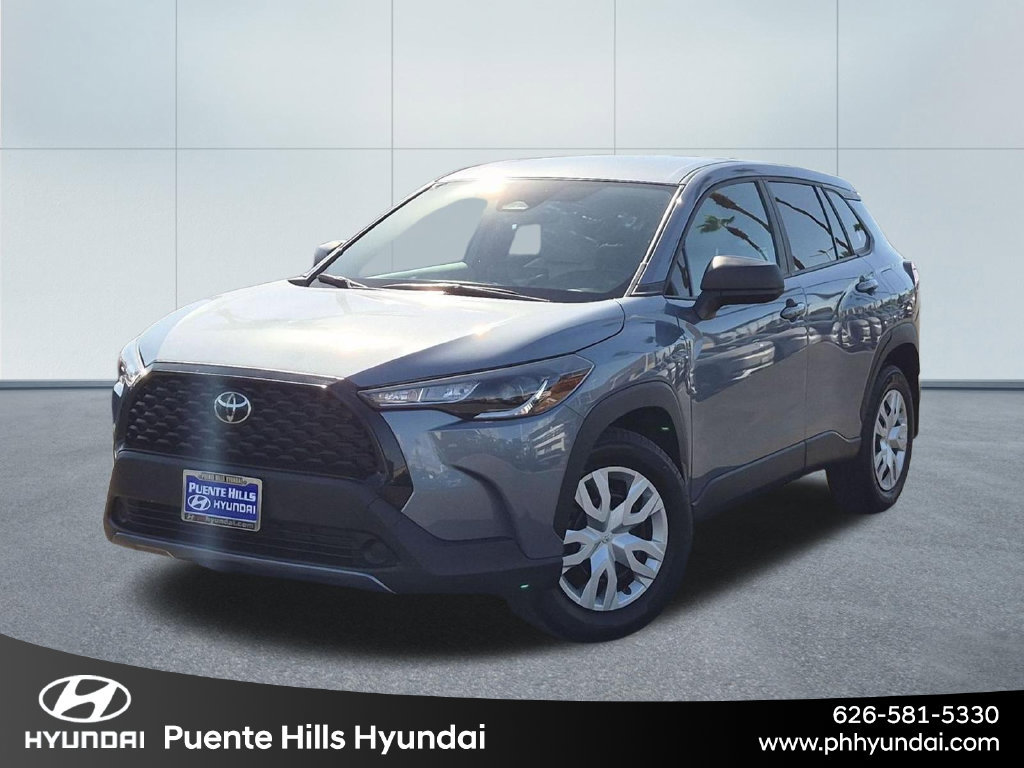 Used 2025 Toyota Corolla Cross L FWD image 1