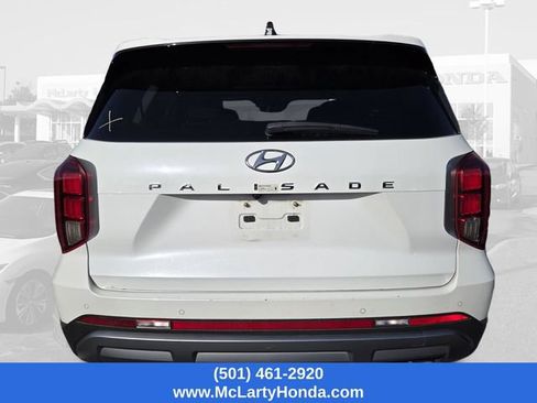 Used 2025 Hyundai Palisade SEL FWD image 4