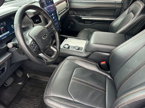 Used 2024 Ford Expedition Timberline image 10