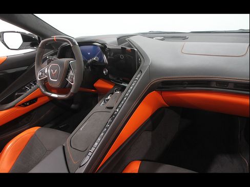Used 2025 Chevrolet Corvette Z06 w/ Stealth Interior Trim Package RWD image 26