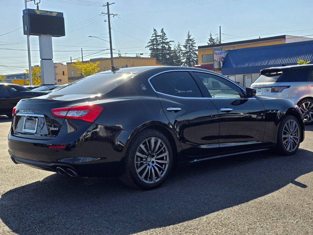 Used 2018 Maserati Ghibli S Q4 AWD/4WD image 6