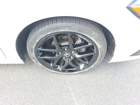 Certified 2023 Honda Civic Sport image 9