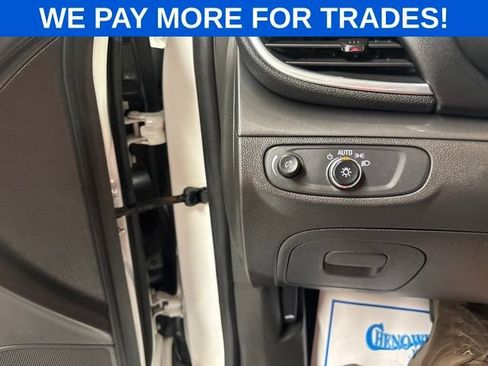 Used 2020 Buick Encore Preferred FWD image 15