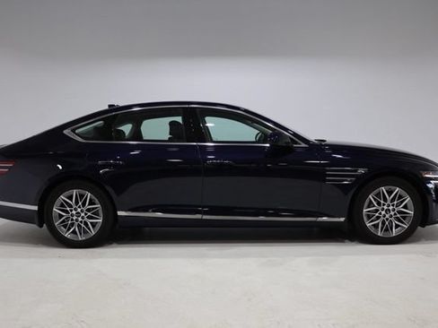 Used 2025 Genesis G80 2.5T AWD/4WD image 9