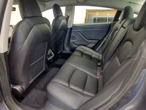 Used 2023 Tesla Model 3 Performance image 24
