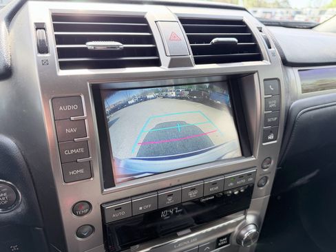 Used 2019 Lexus GX 460 Premium image 16