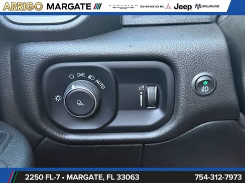 Used 2024 RAM 3500 Tradesman w/ Bed Utility Group AWD/4WD image 31