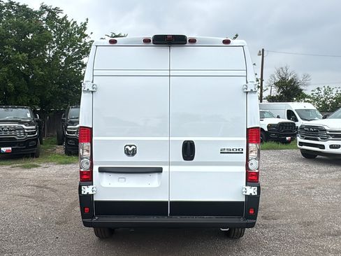 New 2026 RAM ProMaster 2500 FWD image 6