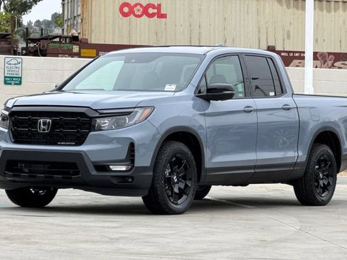 New 2026 Honda Ridgeline Black Edition image 8