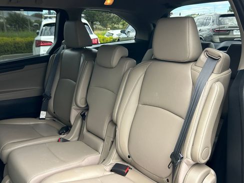 Used 2023 Honda Odyssey EX-L image 32