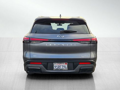 Certified 2025 INFINITI QX60 Luxe image 5