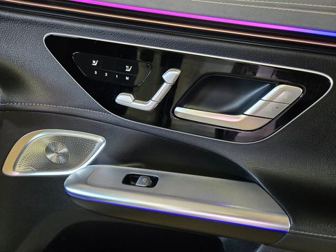 Used 2023 Mercedes-Benz EQE 500 4MATIC SUV image 74