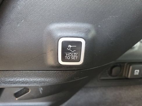 Used 2022 Jeep Grand Cherokee Summit AWD/4WD image 54