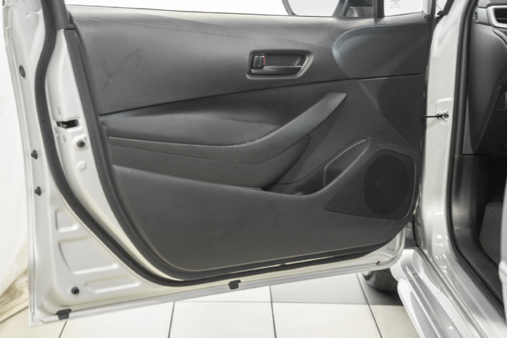 Used 2026 Toyota Corolla LE w/ LE Premium Package FWD image 34