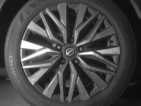 Used 2025 Nissan Altima 2.5 SV image 15