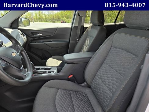 Used 2020 Chevrolet Equinox LT AWD/4WD image 24