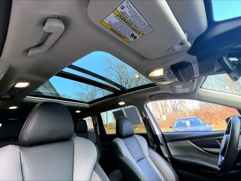 Certified 2025 Subaru Ascent Onyx Edition image 12