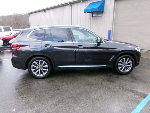 Used 2019 BMW X3 xDrive30i w/ Premium Package image 6