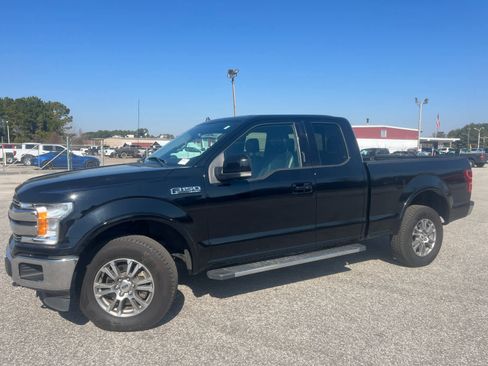 Used 2019 Ford F150 Lariat image 3
