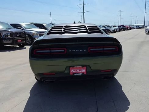 Used 2021 Dodge Challenger R/T Scat Pack RWD image 7