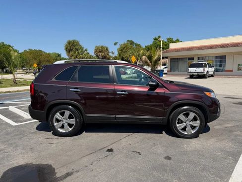 Used 2012 Kia Sorento EX FWD image 4