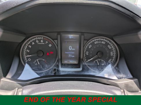 Certified 2022 Toyota Tacoma TRD Off-Road image 18