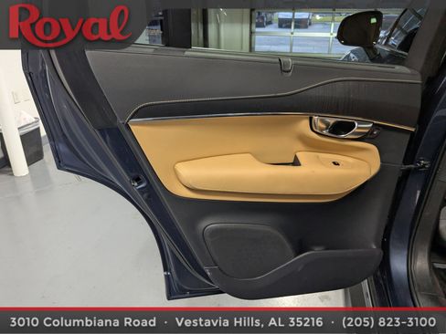 Used 2021 Volvo XC90 T8 Inscription image 15