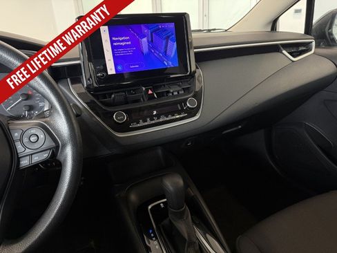 Used 2023 Toyota Corolla LE FWD image 31