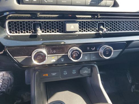 Certified 2025 Honda Civic LX image 27