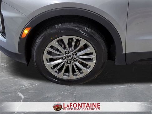 Certified 2024 Cadillac XT4 Premium Luxury image 30