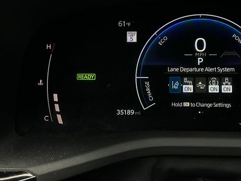 Used 2025 Toyota Camry LE image 37