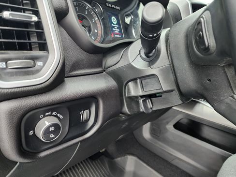 Used 2023 RAM 2500 Big Horn w/ Level 1 Equipment Group image 41