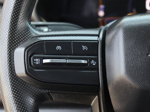 Used 2023 Chevrolet Colorado W/T w/ Safety Package image 16