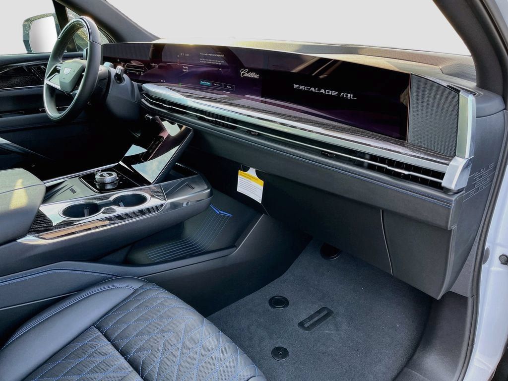 New 2026 Cadillac Escalade IQL Luxury AWD/4WD image 35