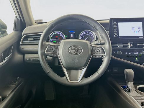 Used 2023 Toyota Camry LE image 17