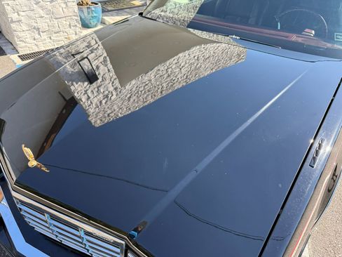 Used 1991 Cadillac De Ville Coupe image 12