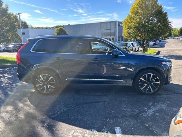 Used 2024 Volvo XC90 B6 Plus w/ Protection Package Premier AWD/4WD image 4