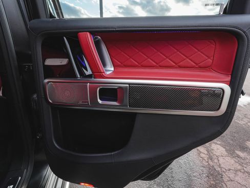 Used 2024 Mercedes-Benz G 63 AMG 4MATIC image 13