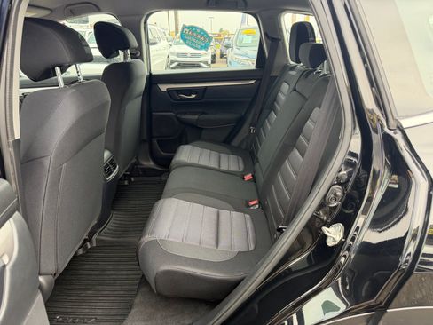 Used 2019 Honda CR-V LX image 10