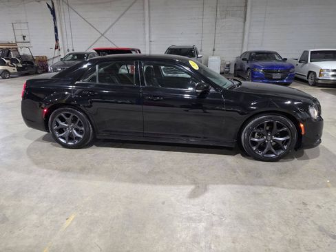 Used 2021 Chrysler 300 S RWD image 16