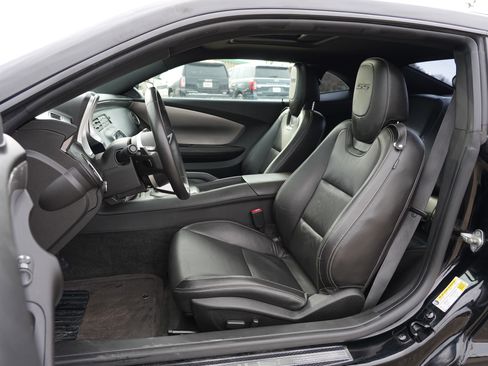 Used 2010 Chevrolet Camaro SS w/ RS Package image 12