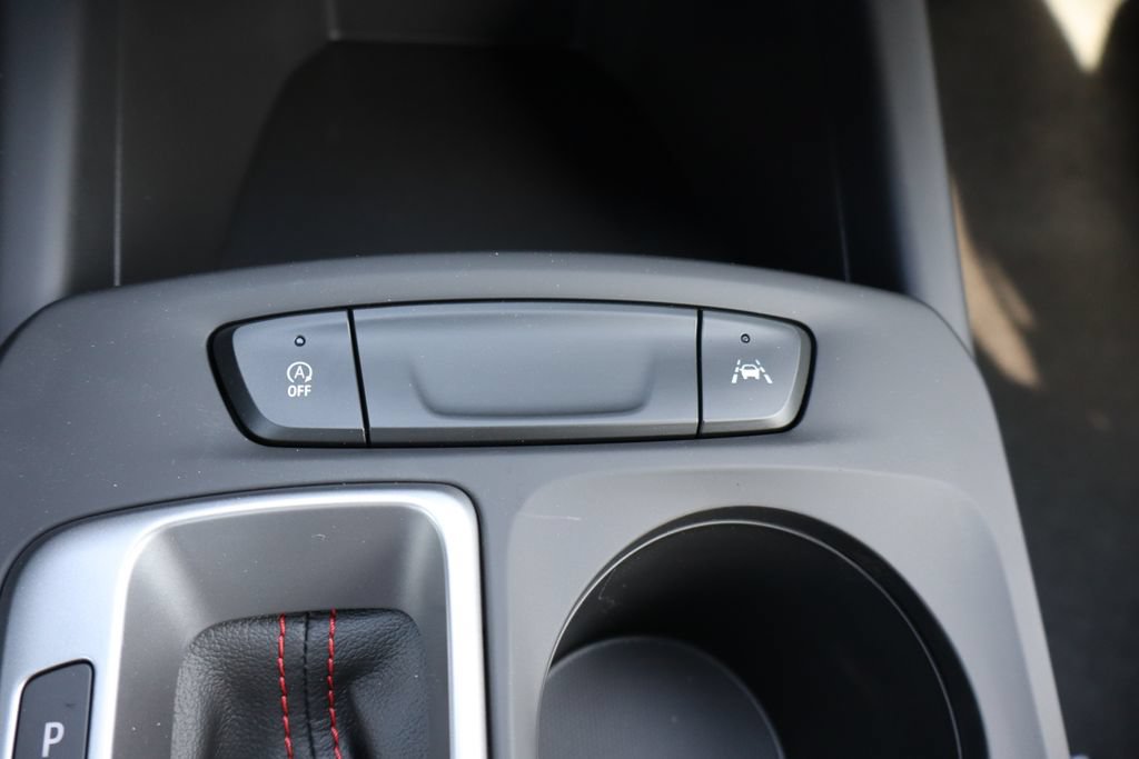 New 2026 Chevrolet Trax RS w/ Sunroof Package FWD image 10