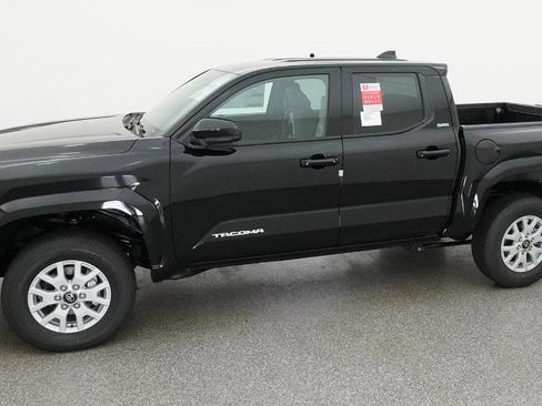 New 2026 Toyota Tacoma SR5 AWD/4WD image 5