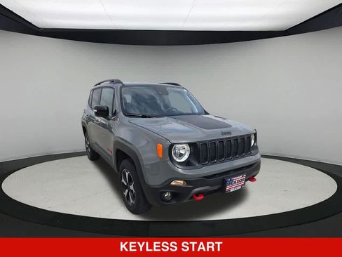 Used 2022 Jeep Renegade Trailhawk AWD/4WD image 8