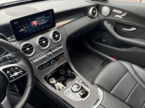 Used 2021 Mercedes-Benz C 300 4MATIC Sedan image 20