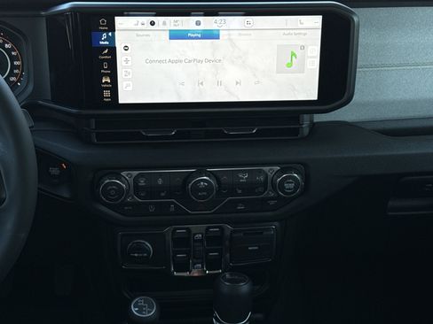 New 2026 Jeep Gladiator Sport image 28