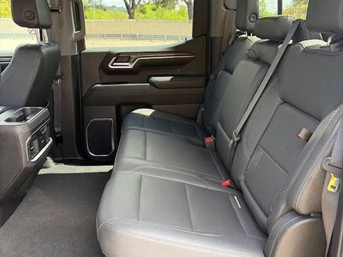 Used 2023 Chevrolet Silverado 1500 LTZ w/ LTZ Convenience Package II AWD/4WD image 12